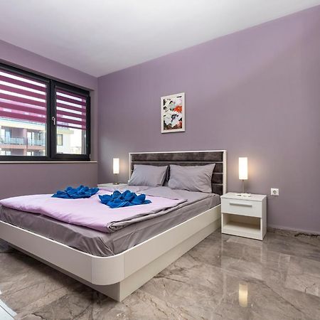 플로브디프 Stylish 1Bd Flat With A Parking Spot By Flat Mаnager 아파트 외부 사진