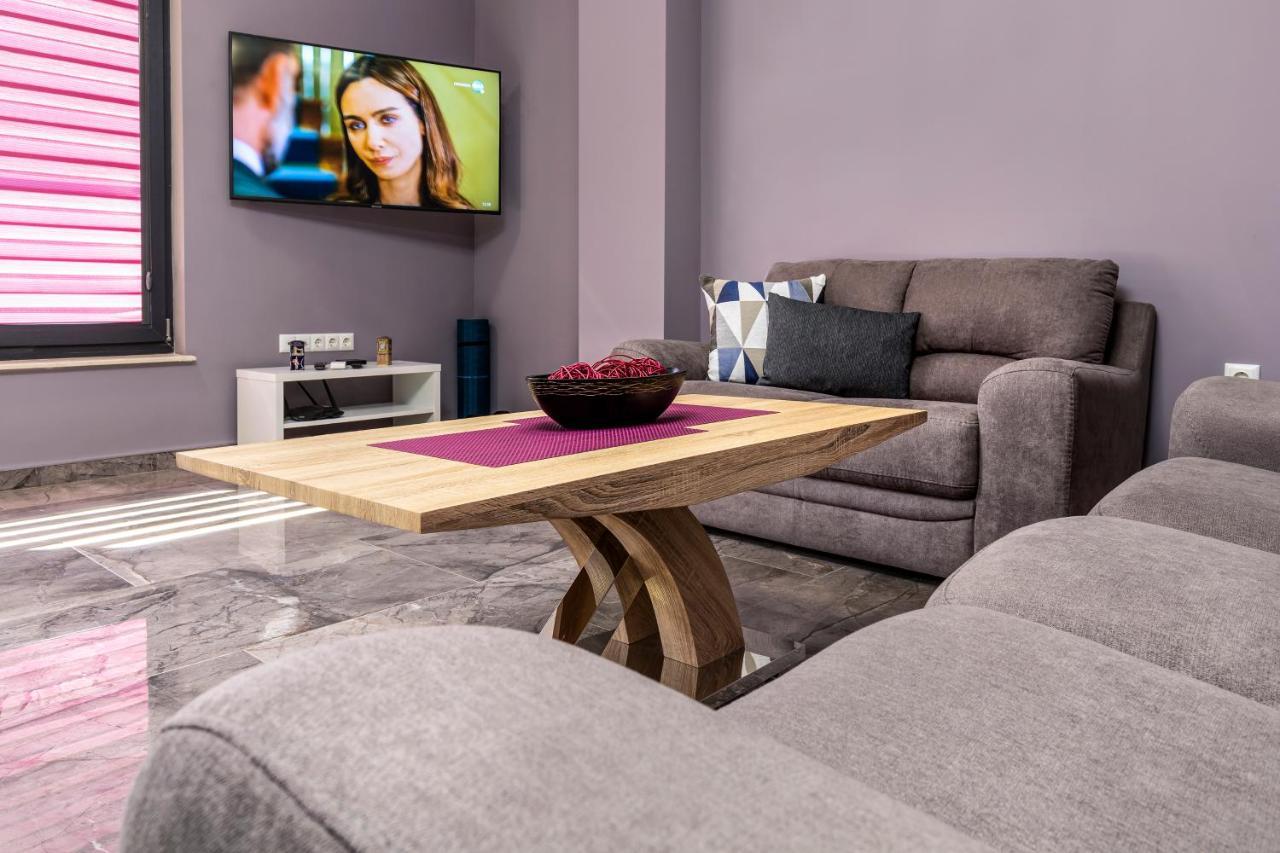 플로브디프 Stylish 1Bd Flat With A Parking Spot By Flat Mаnager 아파트 외부 사진