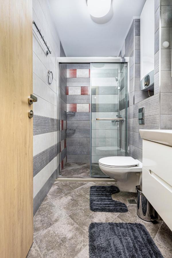 플로브디프 Stylish 1Bd Flat With A Parking Spot By Flat Mаnager 아파트 외부 사진